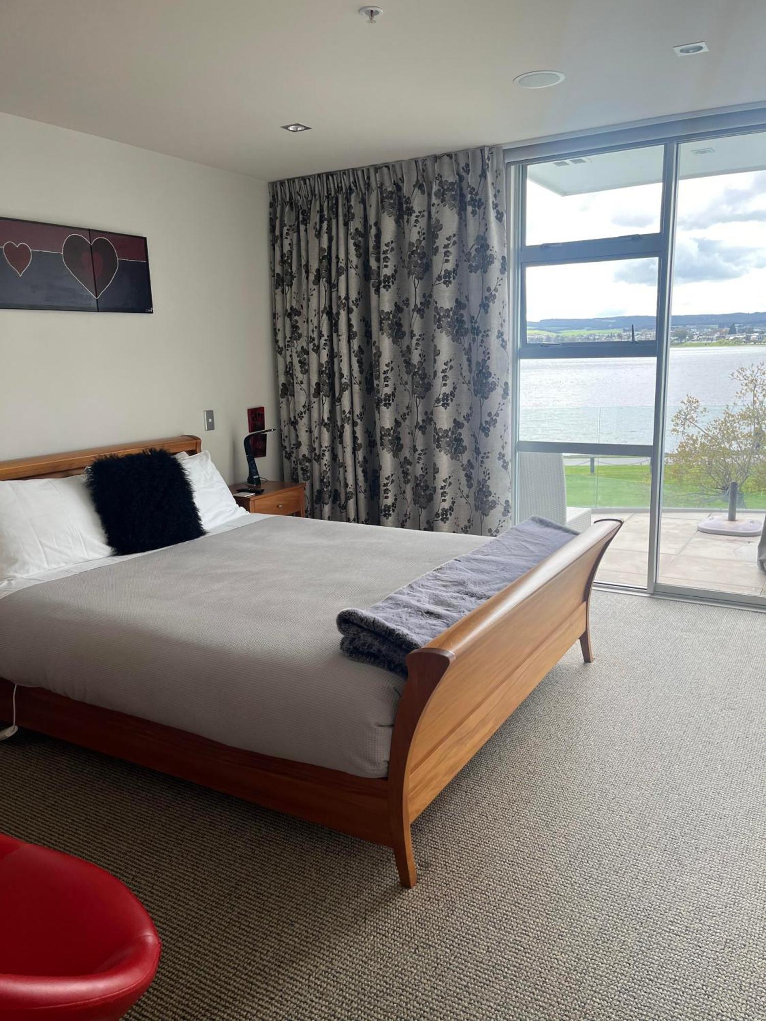 Waimahana Apartments Taupo Eksteriør billede