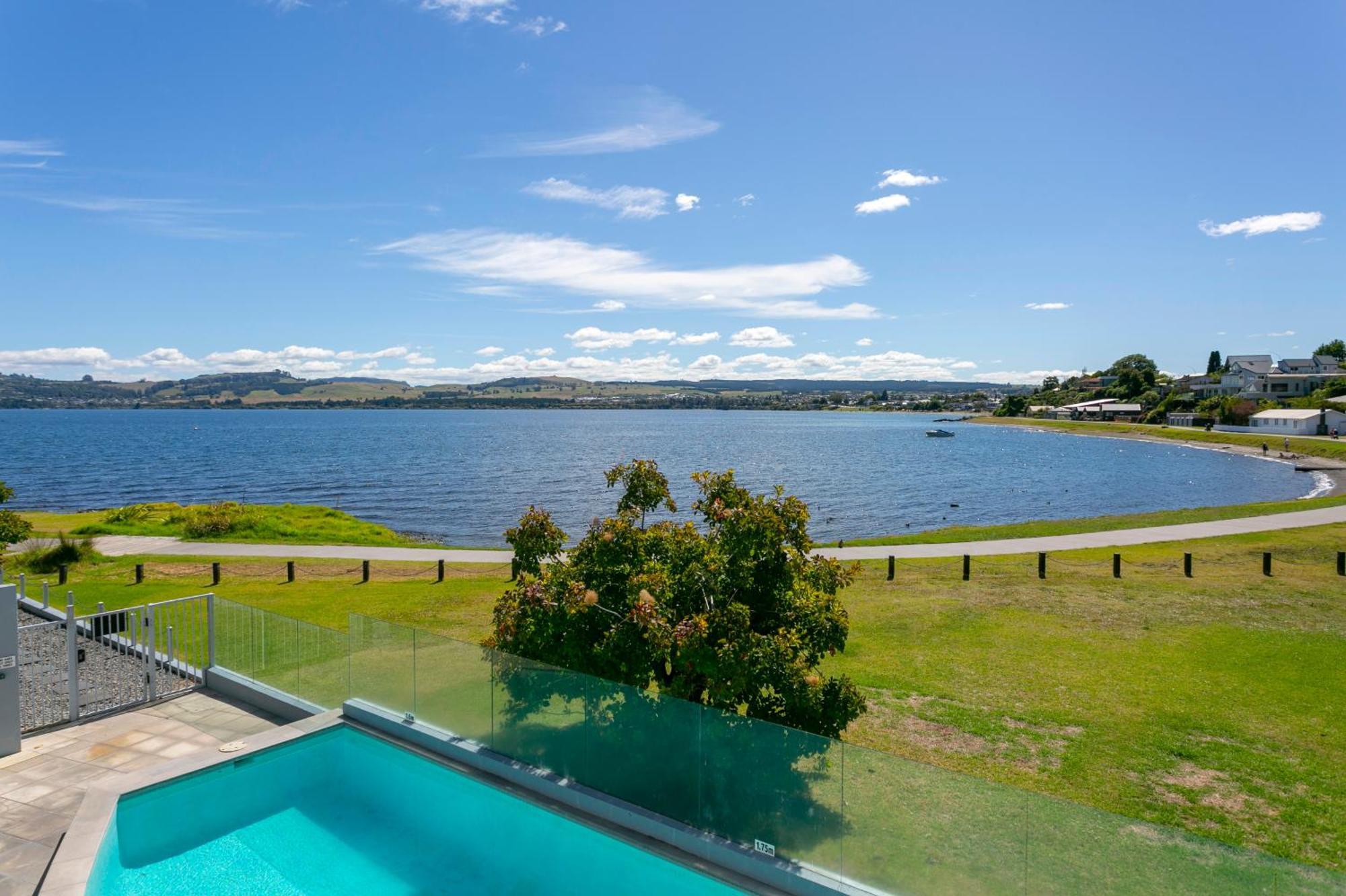 Waimahana Apartments Taupo Eksteriør billede